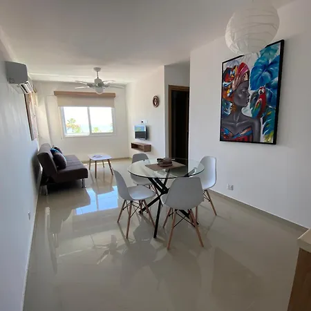 Larnaca Bay Suites Exterior photo