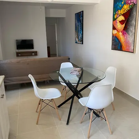 Larnaca Bay Suites Exterior photo